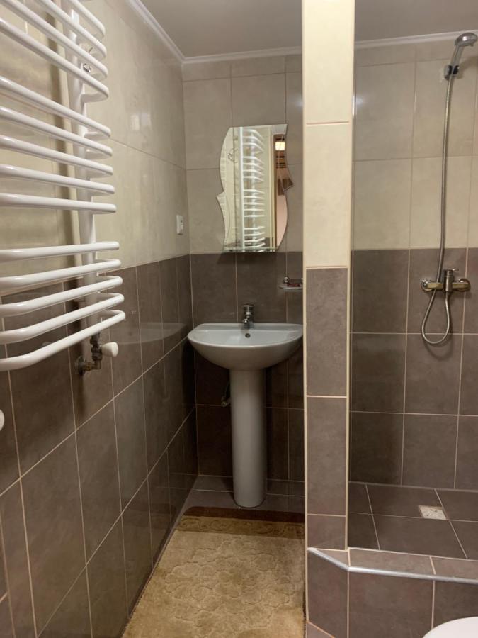 Вишиванка Deliatyn Luaran gambar